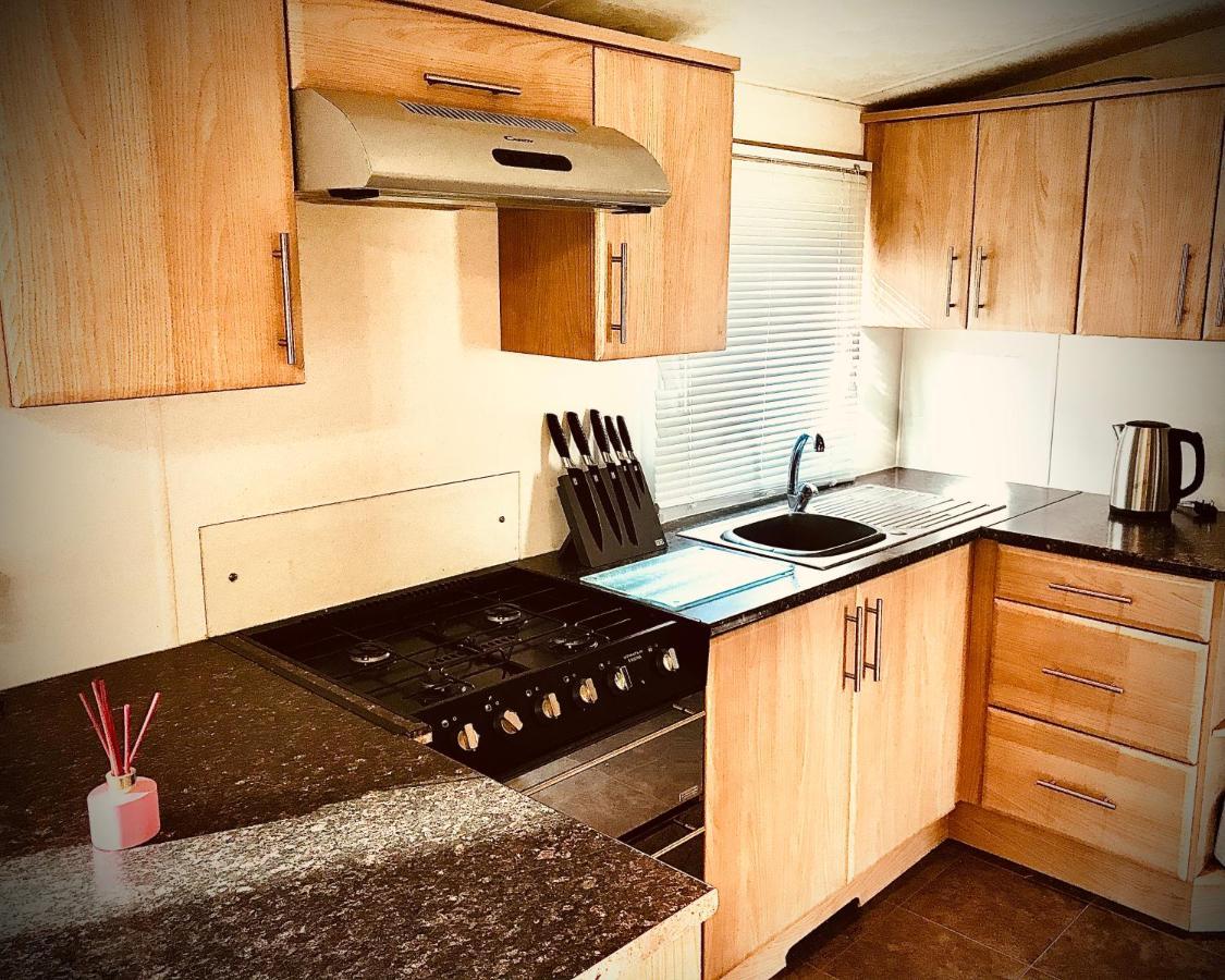 Turnberry Caravan Quiet Peaceful Location Near Golf Spas And Beaches Girvan Kültér fotó