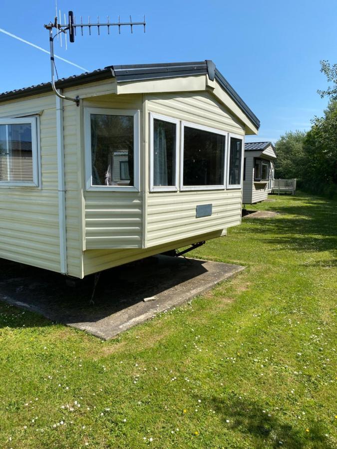 Turnberry Caravan Quiet Peaceful Location Near Golf Spas And Beaches Girvan Kültér fotó